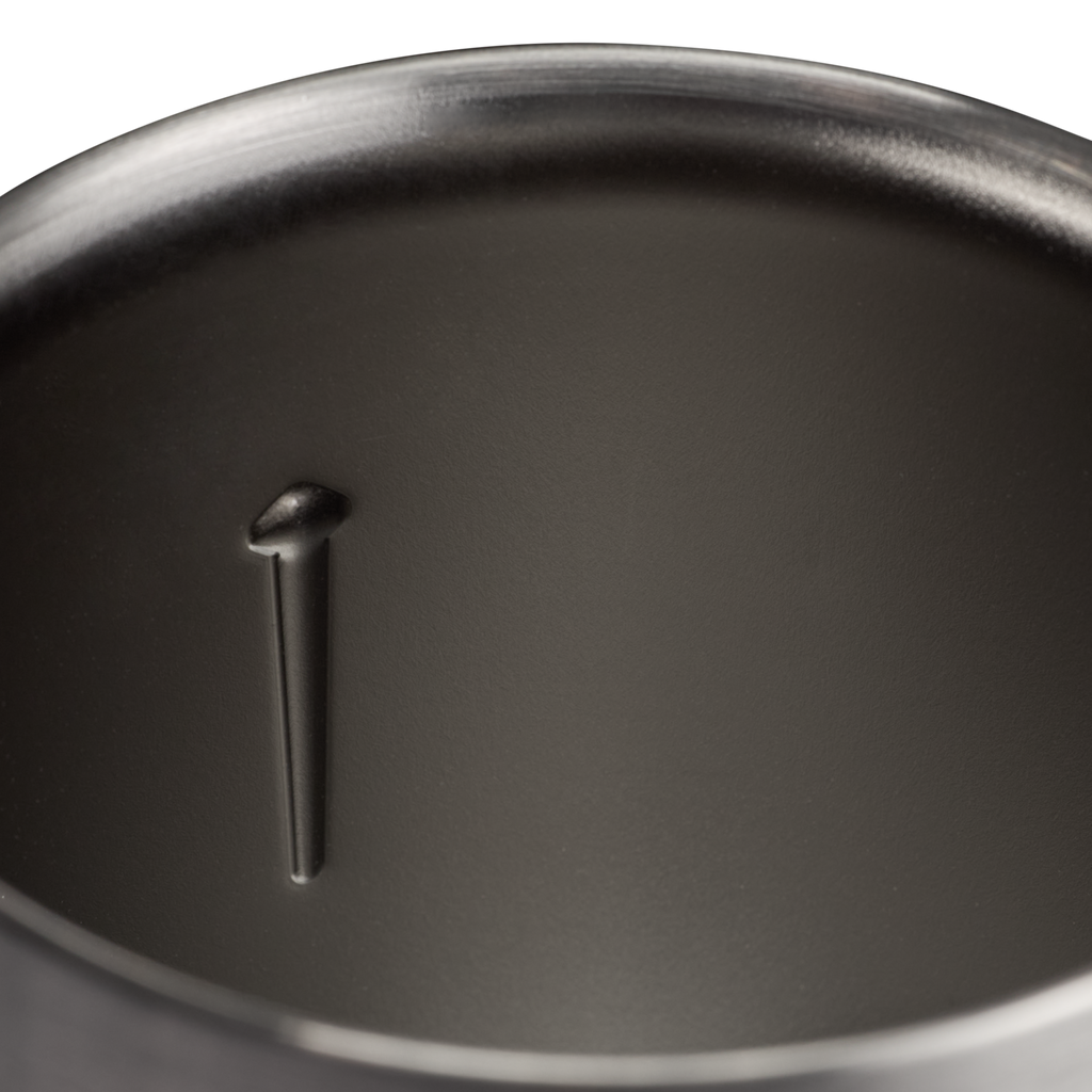Ice-Retention The Everyday Tall Can Cooler Cup D117J - Heavy-Duty Ice-Retention Food & Beverage Carrier Detail